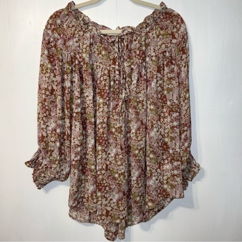 Easel Los Angeles Oversized Cottagecore Prairie Boho Small Floral Print Top L